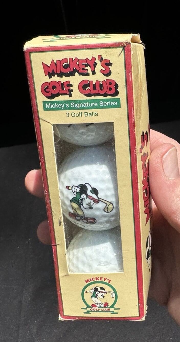 Disney Signature Series Mickey's Golf Club Logo Original Golf Balls Set 3 -A86
